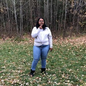 Meet your Posher, Dawn